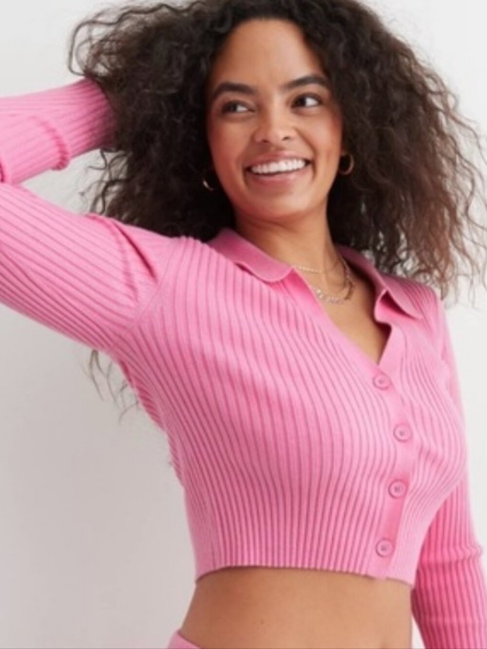 Aerie cute cropped pink medium button up sweater